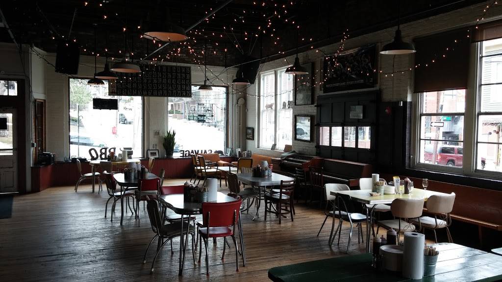 Salvage BBQ | restaurant | 919 Congress St, Portland, ME 04102, USA | 2075532100 OR +1 207-553-2100
