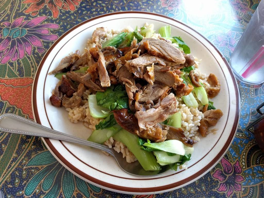 Siam Chan Restaurant | restaurant | 1611 Colby Ave, Los Angeles, CA 90025, USA | 3104444981 OR +1 310-444-4981