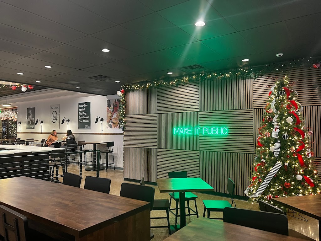 Public Bar & Rec | restaurant | 210 S Main St, Crown Point, IN 46307, USA | 2192078006 OR +1 219-207-8006