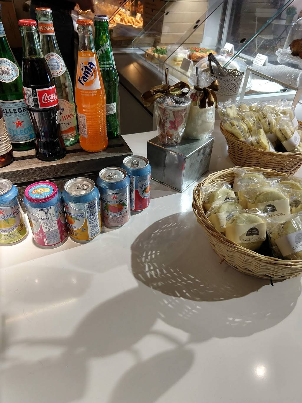 Maria Empanada at Stanley | cafe | 2501 Dallas St #186, Aurora, CO 80010, USA | 7204845927 OR +1 720-484-5927