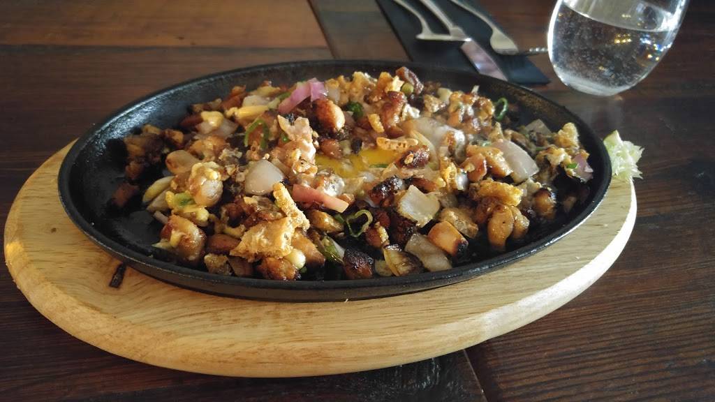 iSLAS FILIPINO BBQ & BAR | restaurant | 1690 Queen St W, Toronto, ON M6R 1B3, Canada | 4165330777 OR +1 416-533-0777