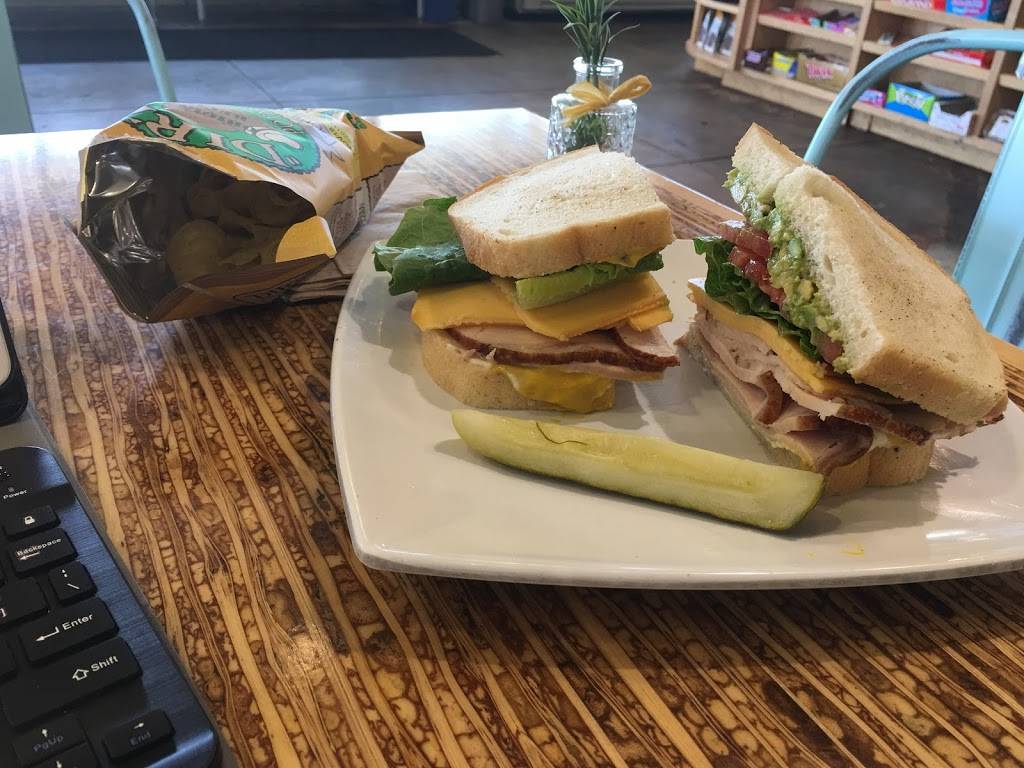 Grants Market | restaurant | 2953 Beech St, San Diego, CA 92102, USA | 6192310524 OR +1 619-231-0524