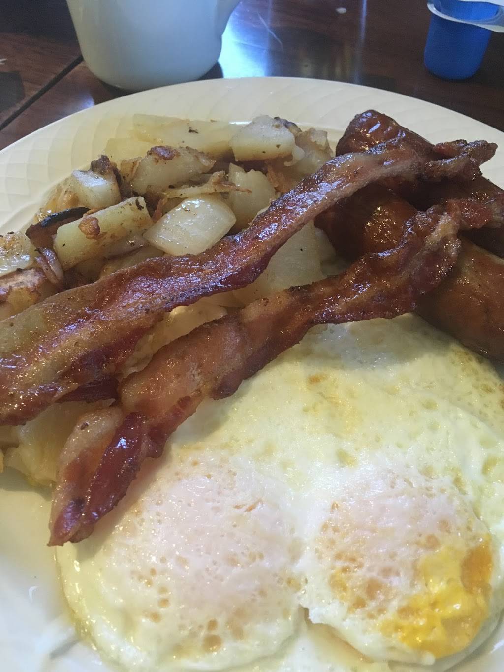 Birdies Grill | restaurant | 630 S Almansor St, Alhambra, CA 91801, USA | 6265704600 OR +1 626-570-4600