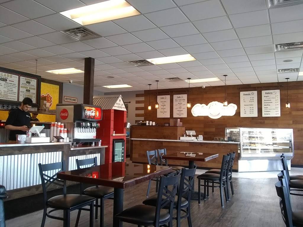 Delicious Donuts and Bobs Sub | restaurant | 9600 Perry Hwy, Pittsburgh, PA 15237, USA | 4126352555 OR +1 412-635-2555