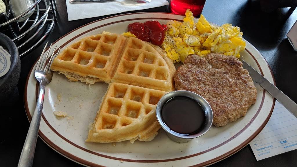 Js Hideaway Family Diner | restaurant | 2635 Diamond St, Rosamond, CA 93560, USA | 6612214529 OR +1 661-221-4529