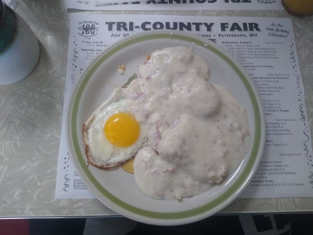 Family Traditions | restaurant | 21 Virginia Ave, Petersburg, WV 26847, USA | 3042575305 OR +1 304-257-5305