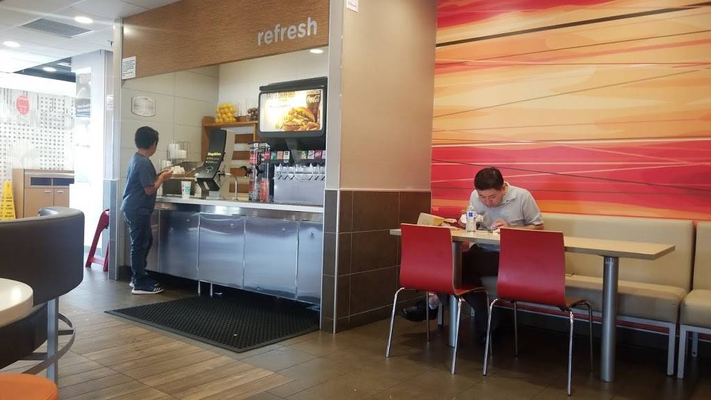 McDonalds | cafe | 30305 Street Of The, Golden Lantern, Laguna Niguel, CA 92677, USA | 9493630762 OR +1 949-363-0762