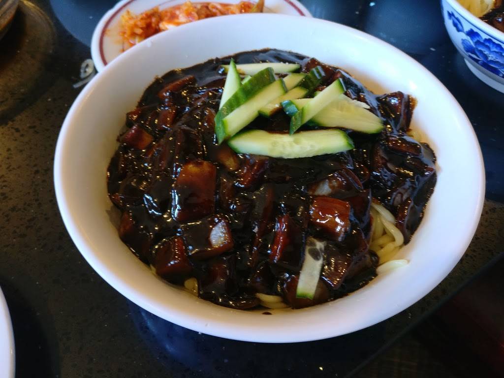 Shanghai House | restaurant | 12816 SE 38th St #K, Bellevue, WA 98006, USA | 4256431663 OR +1 425-643-1663