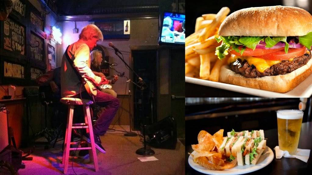 Crow Creek Tavern | restaurant | 3534 S Peoria Ave, Tulsa, OK 74105, USA | 9187499100 OR +1 918-749-9100