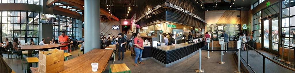 Shake Shack | restaurant | 6201 Hollywood Blvd, Los Angeles, CA 90028, USA | 3235937763 OR +1 323-593-7763