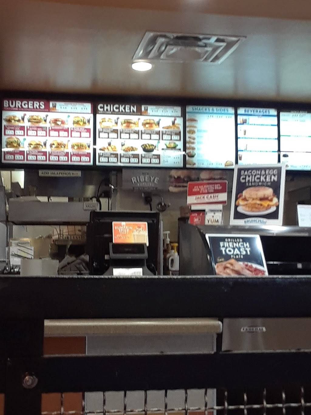 Jack in the Box | restaurant | 68020 Vista Chino, Cathedral City, CA 92234, USA | 7603270580 OR +1 760-327-0580