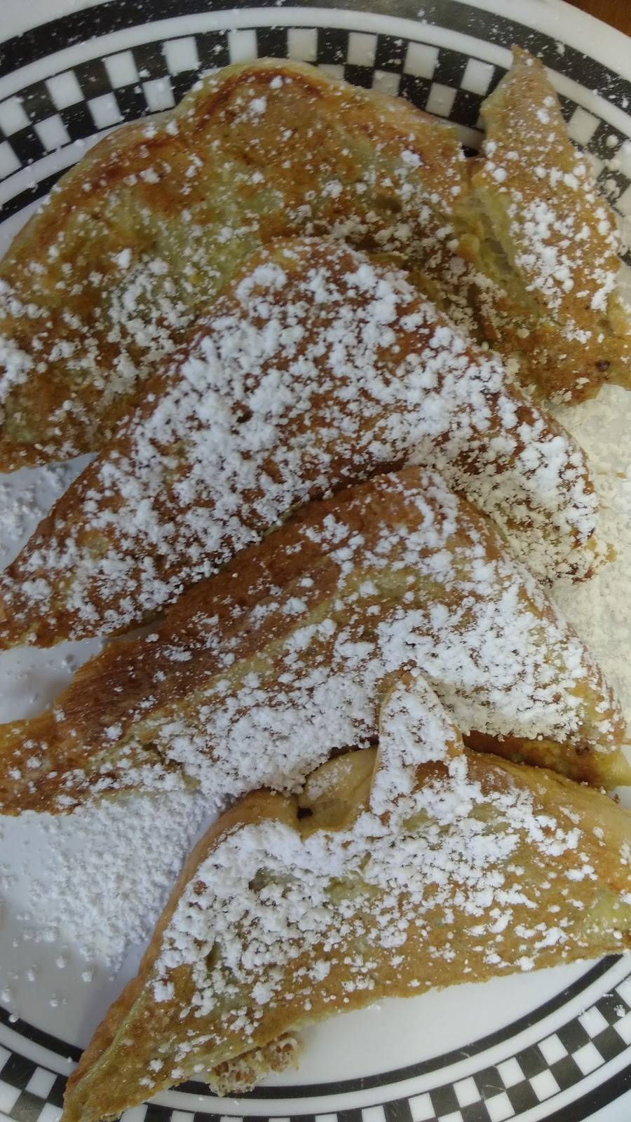 Royal Waffle King | restaurant | 1200 N, US-25E Scenic, Middlesboro, KY 40965, USA | 6062485003 OR +1 606-248-5003