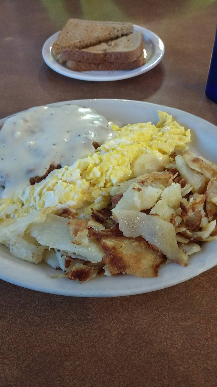 L & G Truckers Inc DBA TA Wapak | restaurant | 1775 Bellefontaine St, Wapakoneta, OH 45895, USA | 4197382550 OR +1 419-738-2550