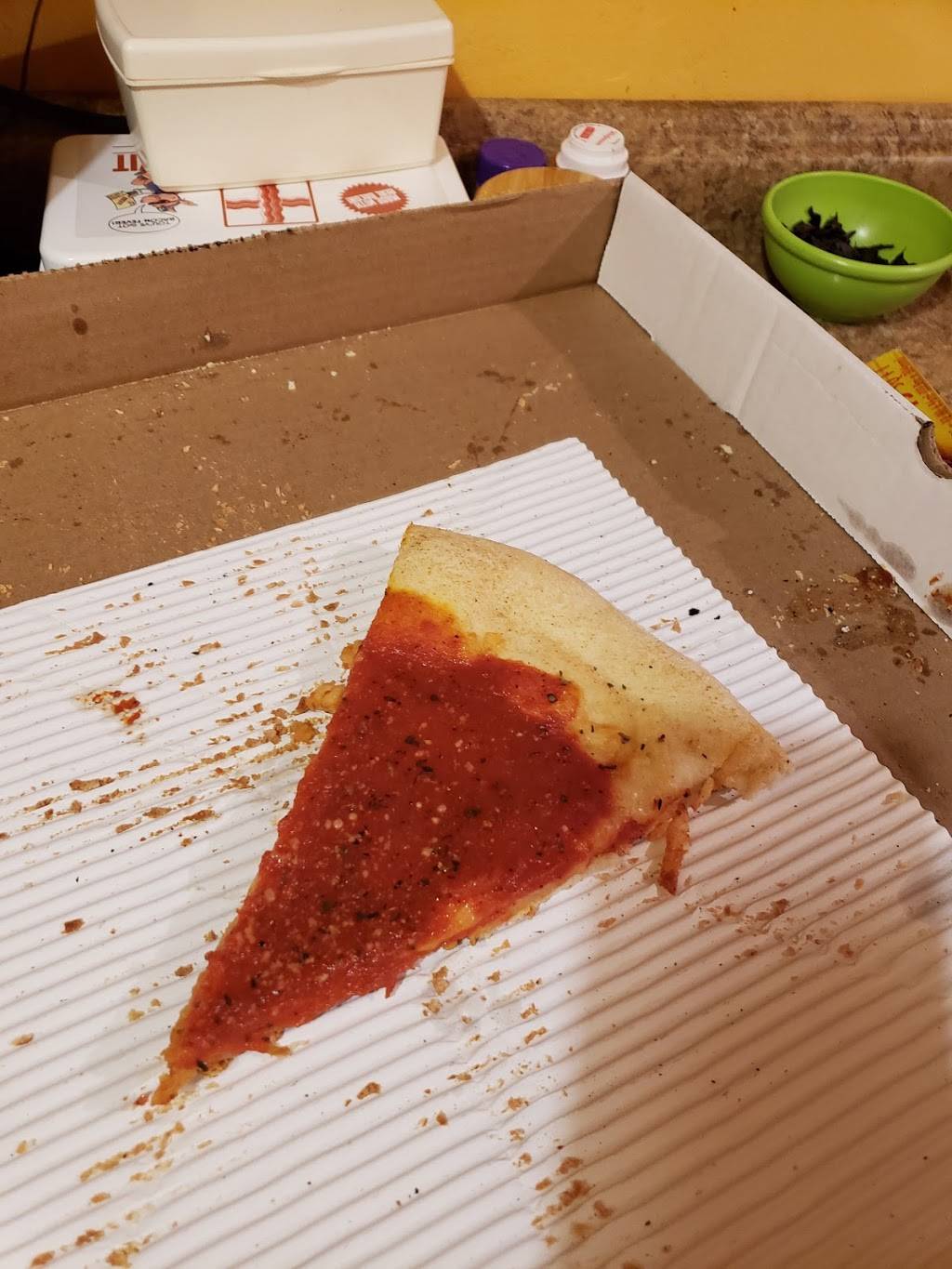 Super Fratellis Pizza | restaurant | 7732 Torresdale Ave, Philadelphia, PA 19136, USA | 2153338500 OR +1 215-333-8500