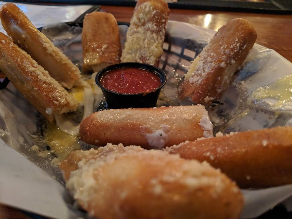 Fourth Street Bar & Grill | restaurant | 1810 N 4th St, Columbus, OH 43201, USA | 6142911420 OR +1 614-291-1420