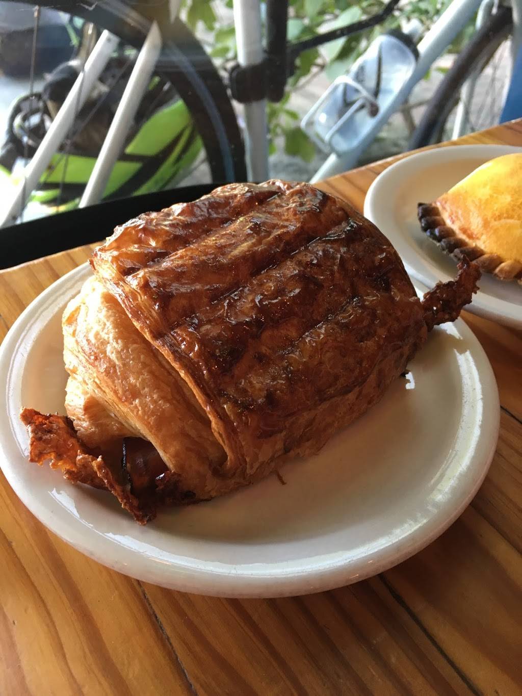 Panther Coffee - Coconut Grove | cafe | 3407 Main Hwy, Miami, FL 33133, USA | 3056773952 OR +1 305-677-3952