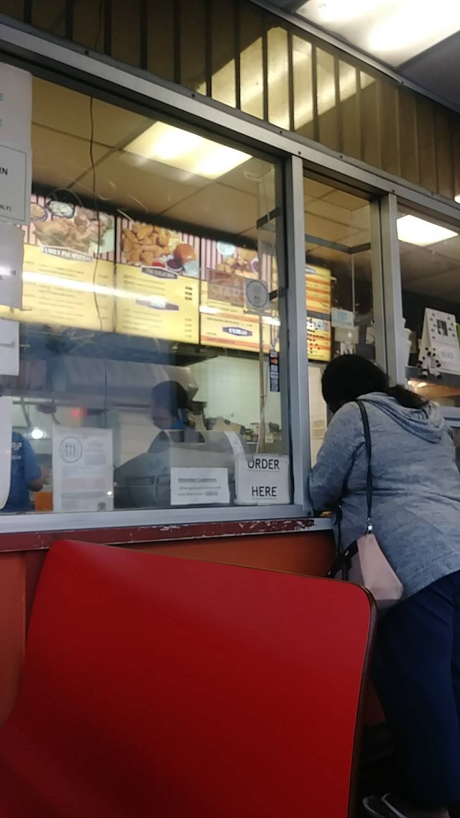 Louisiana Fried Chicken | restaurant | 734 W Alondra Blvd, Compton, CA 90220, USA | 3107642110 OR +1 310-764-2110