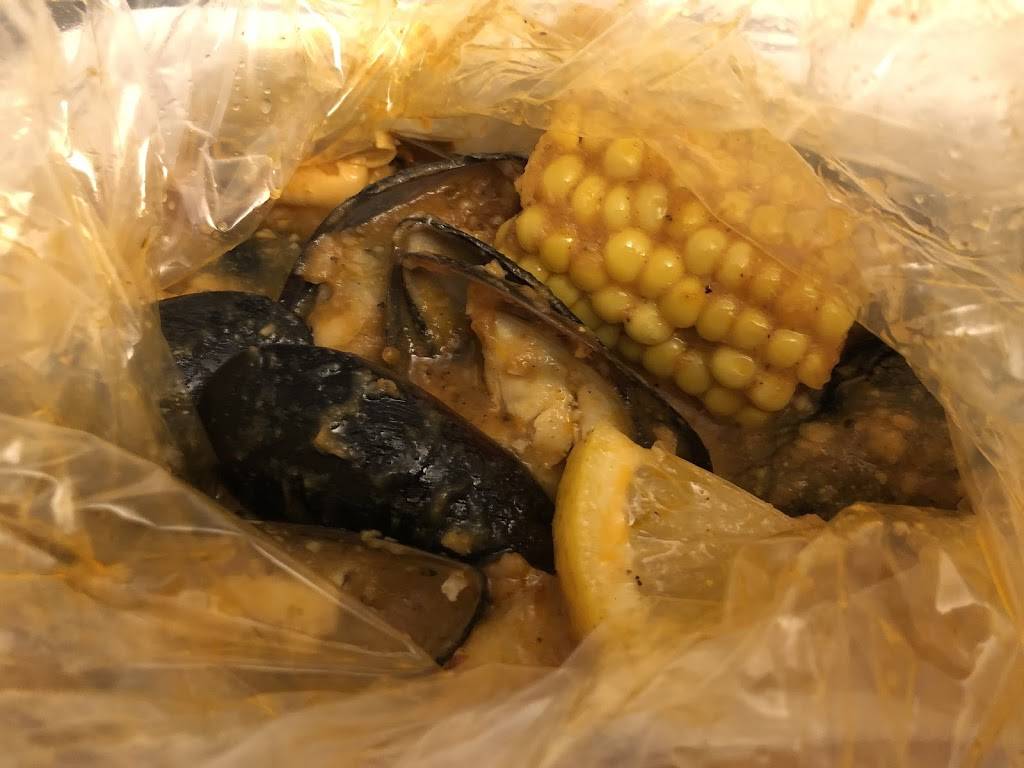 Mighty Catch - Were Open! | restaurant | 940 Columbus Ave, New York, NY 10025, USA | 9173883668 OR +1 917-388-3668