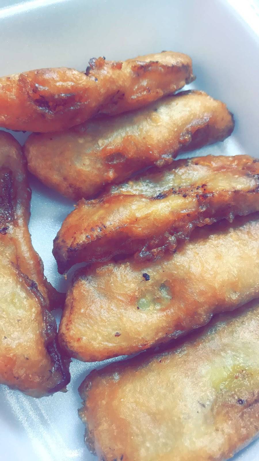 Hong Thong Kitchen | restaurant | 2830 N Beach St, Haltom City, TX 76111, USA | 8178344318 OR +1 817-834-4318