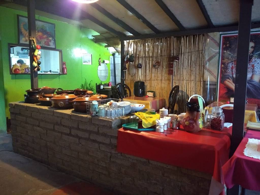 La Gelaguetza | restaurant | Blvd. Benito Juárez 418, Echeverria, 22703 Rosarito, B.C., Mexico | 016611352408 OR +52 661 135 2408