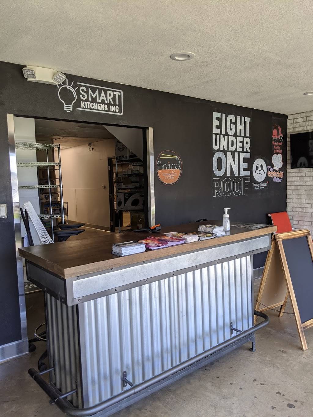 The Empanada Maker | restaurant | 17951 Sky Park Cir #F, Irvine, CA 92614, USA | 8882755200 OR +1 888-275-5200