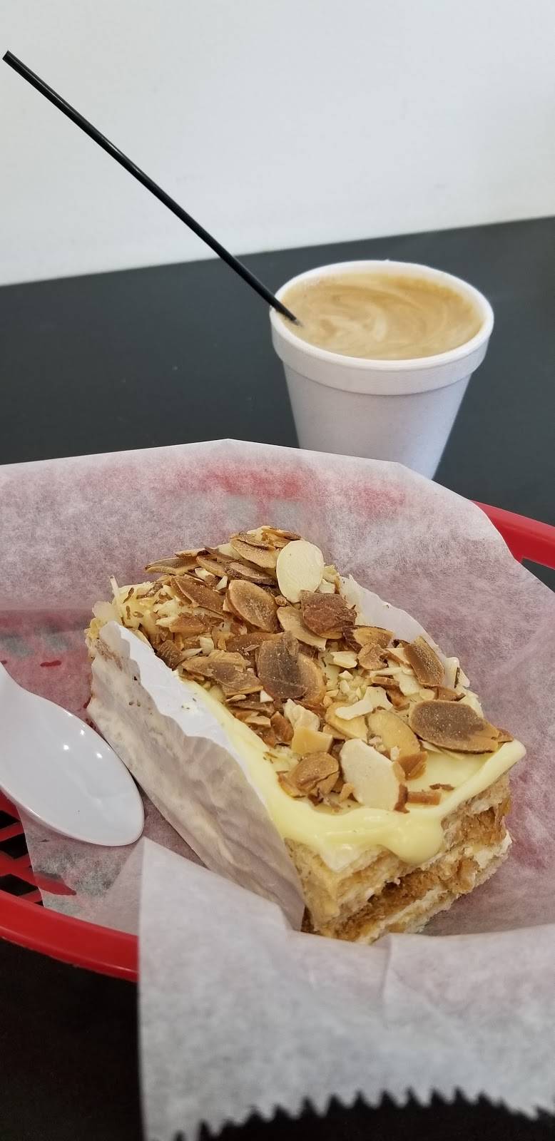 Kathys Bakery Café | restaurant | 10150 Beach Blvd, Jacksonville, FL 32246, USA | 9046417555 OR +1 904-641-7555