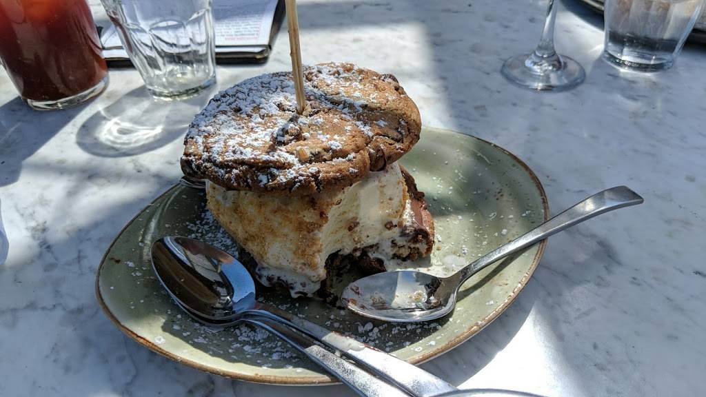 Public School 702 | restaurant | 1850 Festival Plaza Dr, Las Vegas, NV 89135, USA | 7027493007 OR +1 702-749-3007