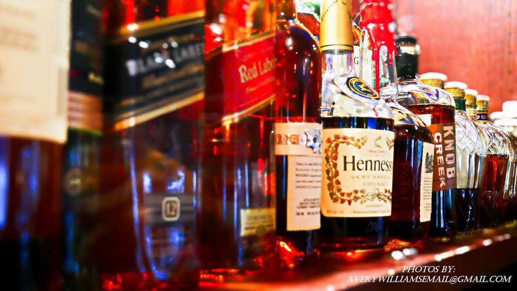 La Luna Ristorante | restaurant | 35 Governor Winthrop Blvd, New London, CT 06320, USA | 8603267258 OR +1 860-326-7258