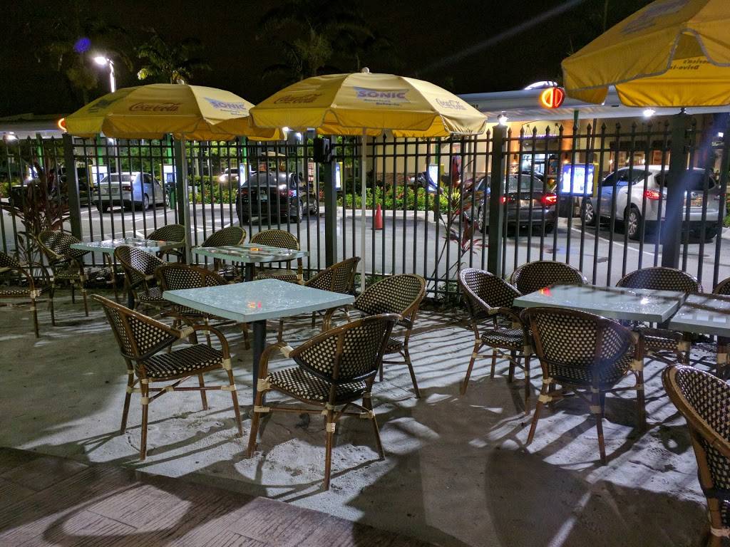 Sonic Drive-In | restaurant | 11900 Hialeah Gardens Blvd, Hialeah Gardens, FL 33018, USA | 7865348666 OR +1 786-534-8666