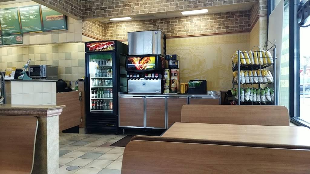 Subway Restaurants | restaurant | 768 MN-110, Mendota Heights, MN 55120, USA | 6514051327 OR +1 651-405-1327