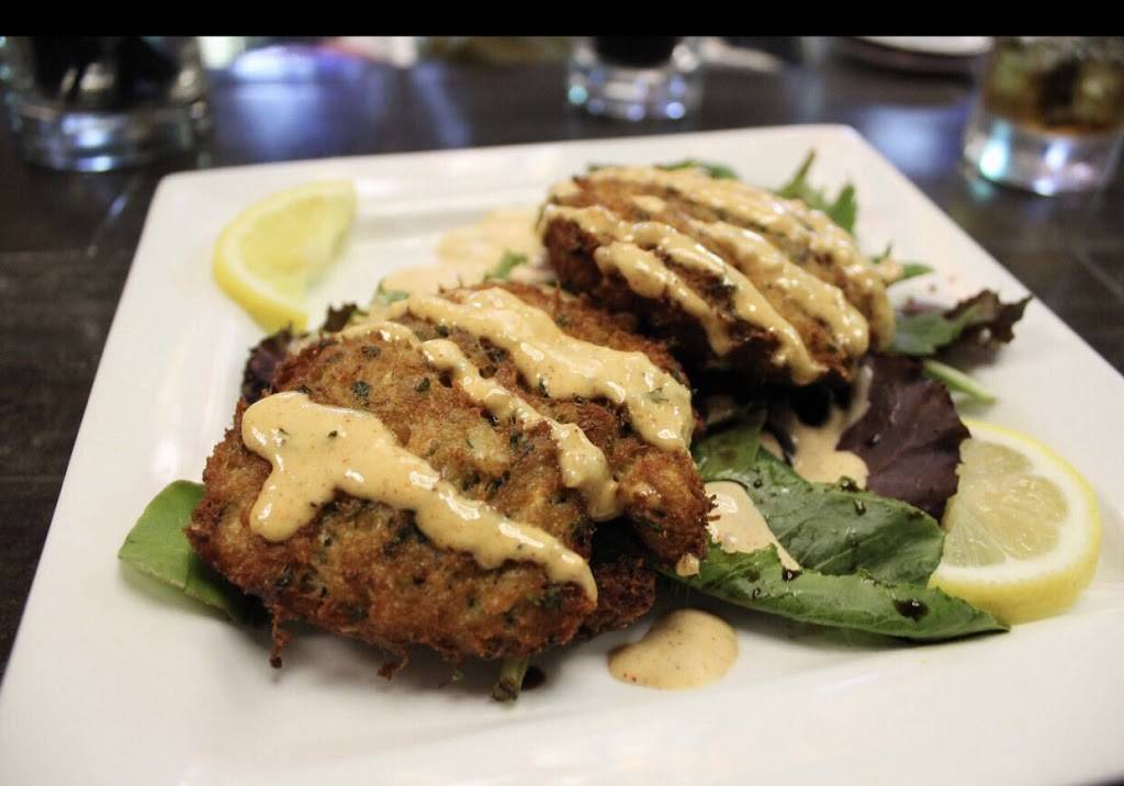 The Quarter | restaurant | 26 Virginia Pl, Buffalo, NY 14202, USA | 7163225188 OR +1 716-322-5188