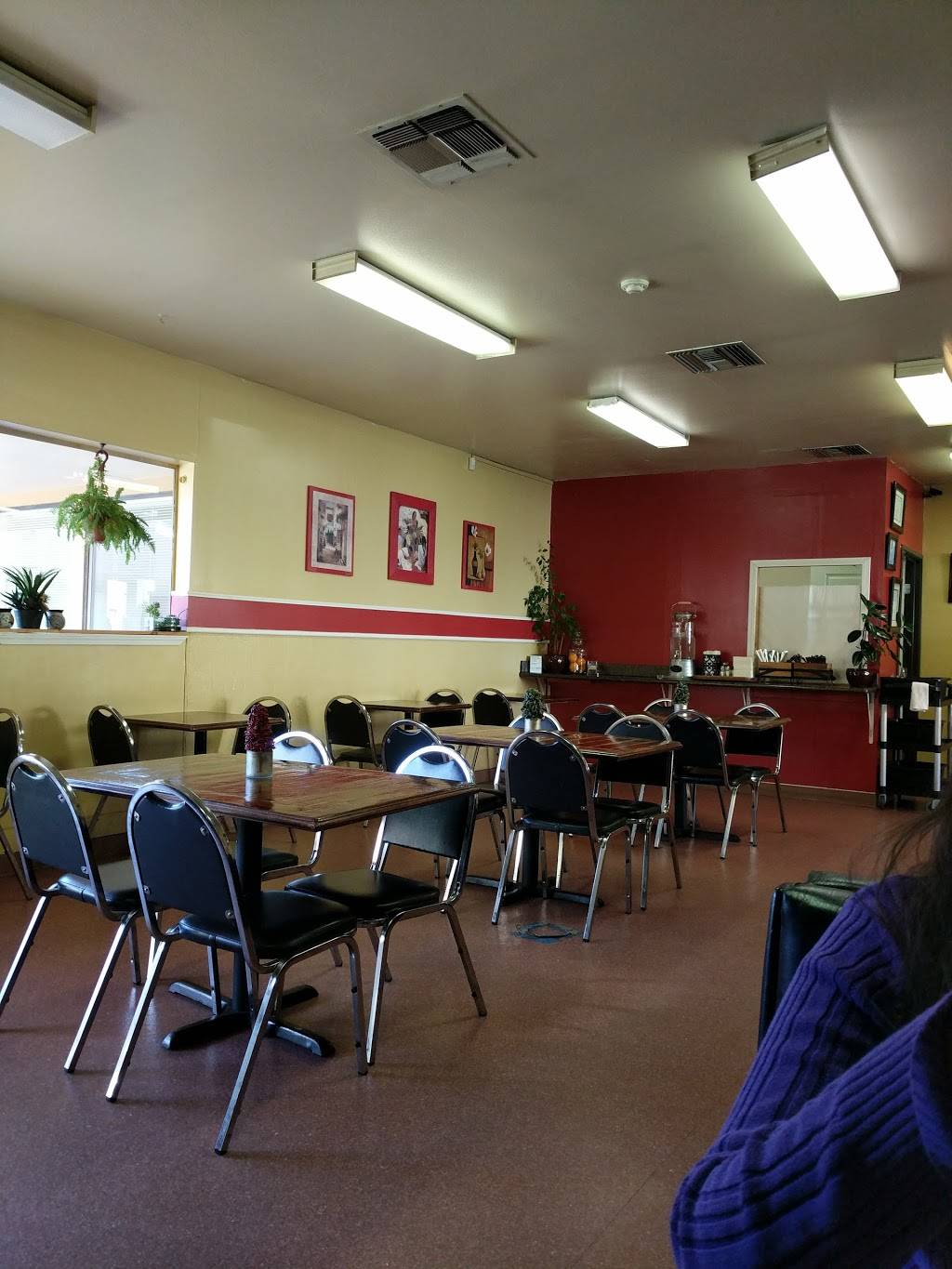 Albitas | restaurant | 1280 Terminal Way #17, Reno, NV 89502, USA | 7753487333 OR +1 775-348-7333