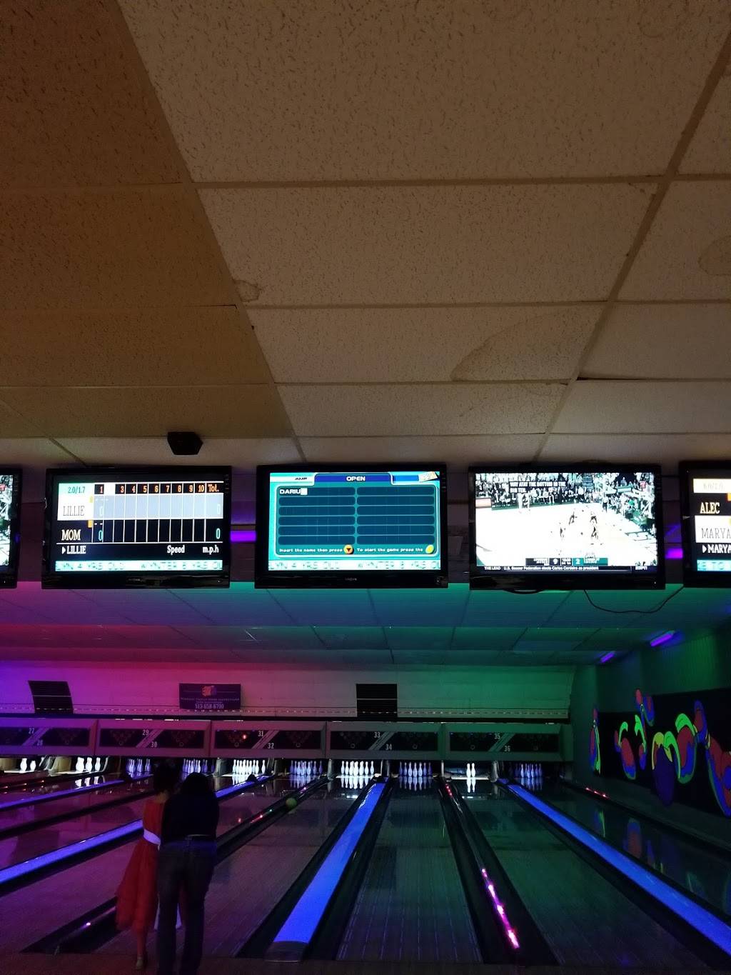 Colerain Bowl - Sports Bar - Craft Beer - Lottery - Birthday Par | restaurant | 9189 Colerain Ave, Cincinnati, OH 45251, USA | 5133858500 OR +1 513-385-8500