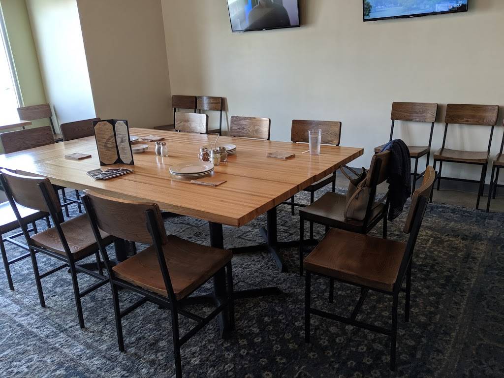 Gusto Pizza Co. | restaurant | 2800 University Ave, West Des Moines, IA 50266, USA | 5152251881 OR +1 515-225-1881