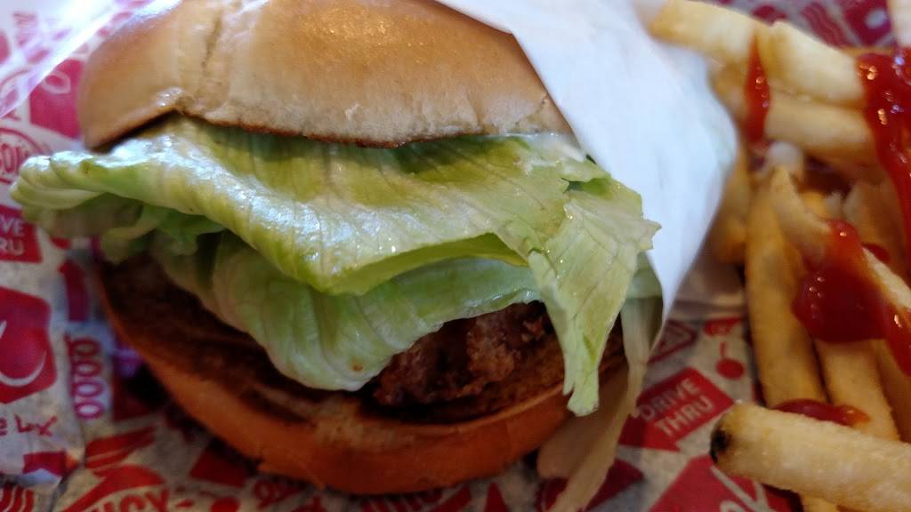 Jack in the Box | restaurant | 21960 Bundy Canyon Rd, Wildomar, CA 92595, USA | 9512457970 OR +1 951-245-7970