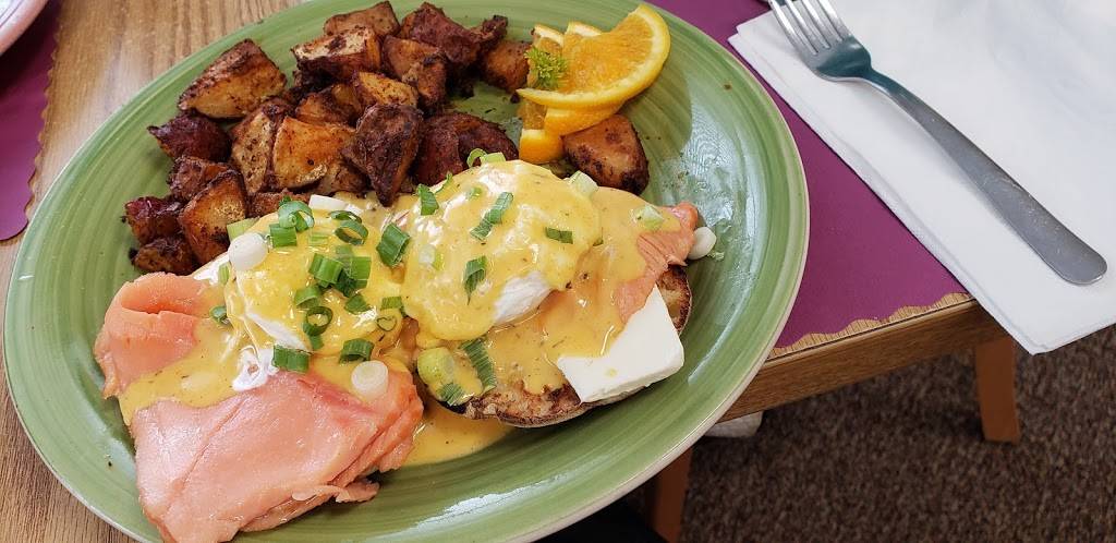 Sheas Cafe & Bakery | cafe | 626 S New York Rd, Galloway, NJ 08205, USA | 6097487000 OR +1 609-748-7000