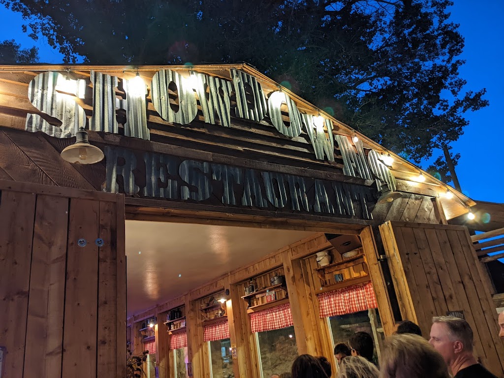 Showdowns | restaurant | 80 S Main St, Tropic, UT 84776, USA | 4356798854 OR +1 435-679-8854