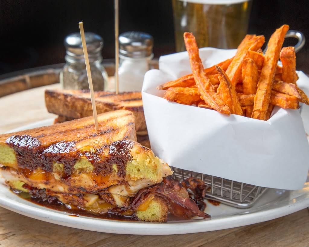 Saw Mill Tavern | restaurant | 925 Saw Mill River Rd, Ardsley, NY 10502, USA | 9144795370 OR +1 914-479-5370