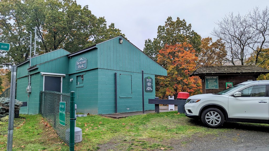 The Snack Shack by Volpe Catering Company | restaurant | 53 Reservoir Rd, Lloyd, NY 12528, USA | 8458342267 OR +1 845-834-2267