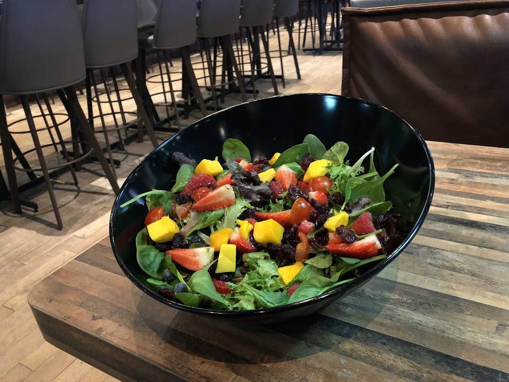 Doolys | restaurant | 600 Rue Pierre-Caisse, Saint-Jean-sur-Richelieu, QC J3A 1M1, Canada | 4507416046 OR +1 450-741-6046