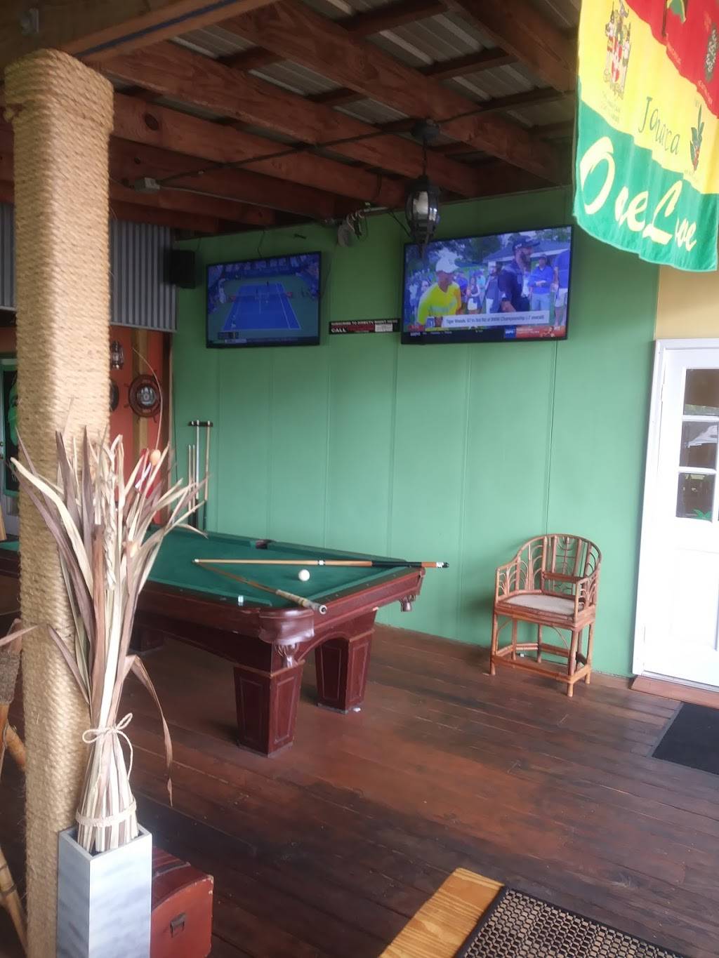CBs Jamaican Jerk | restaurant | 6716 Washington Ave, Ocean Springs, MS 39564, USA | 2283272444 OR +1 228-327-2444