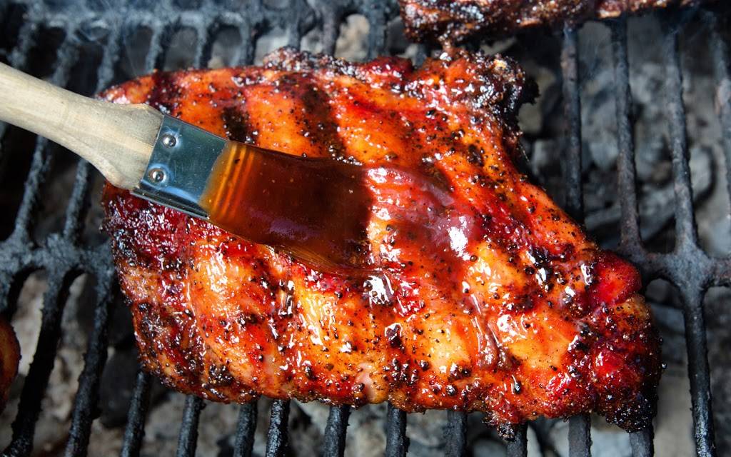 Everett & Jones Barbeque | restaurant | 126 Broadway, Oakland, CA 94607, USA | 5106632350 OR +1 510-663-2350