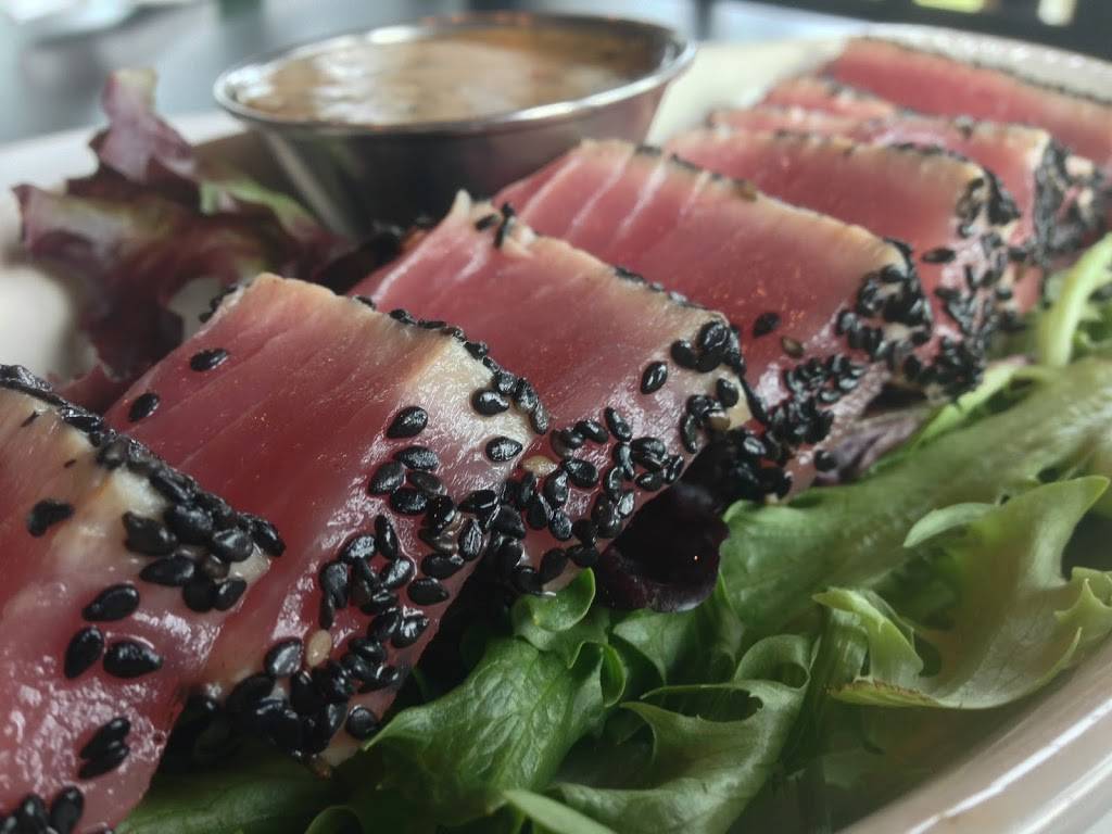 Royal Grille | restaurant | 9775 E Clubhouse Dr., Canadian Lakes, MI 49346, USA | 2319728450 OR +1 231-972-8450