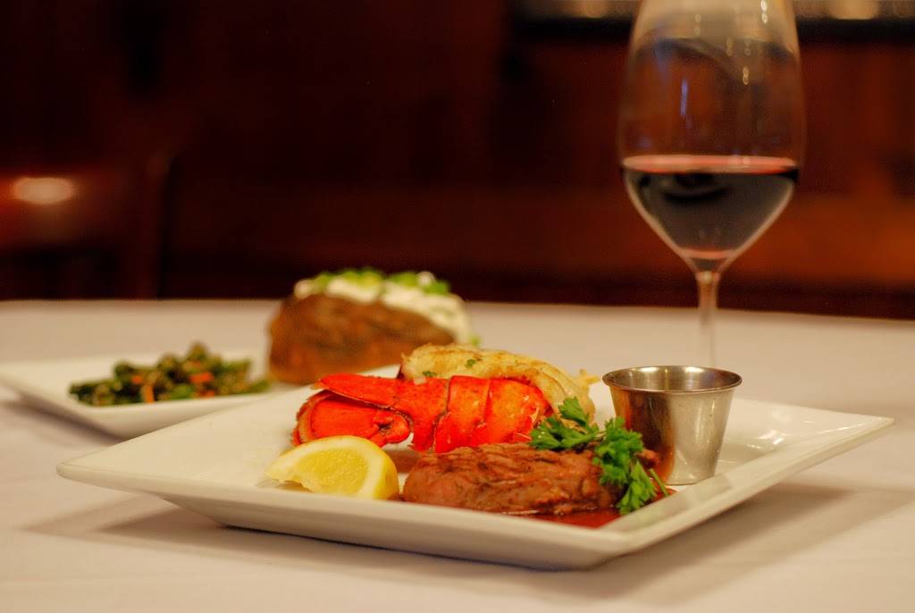 Axels Restaurant | restaurant | 1318 Sibley Memorial Hwy, Mendota, MN 55150, USA | 6516864840 OR +1 651-686-4840