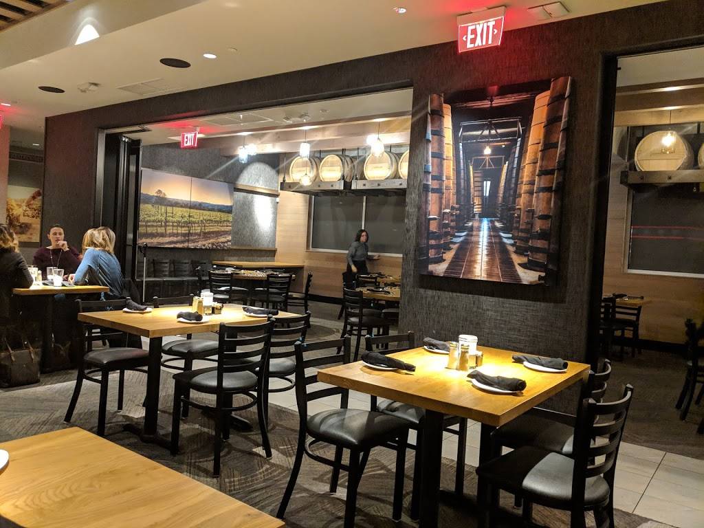 Coopers Hawk Winery & Restaurant | restaurant | 2307 E Lincoln Hwy, New Lenox, IL 60451, USA | 8153207500 OR +1 815-320-7500