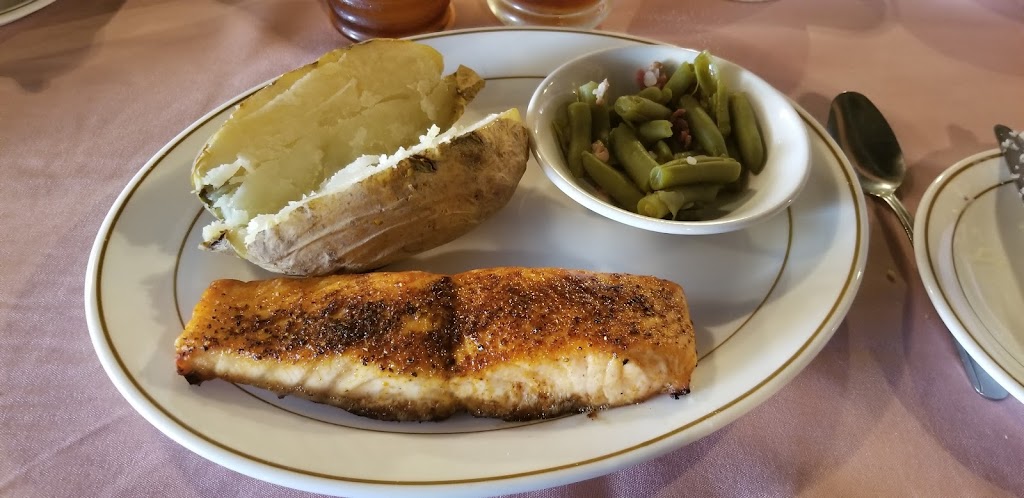 Charleys Steak House | restaurant | 1187 W Wickenburg Way, Wickenburg, AZ 85390, USA | 9286842413 OR +1 928-684-2413