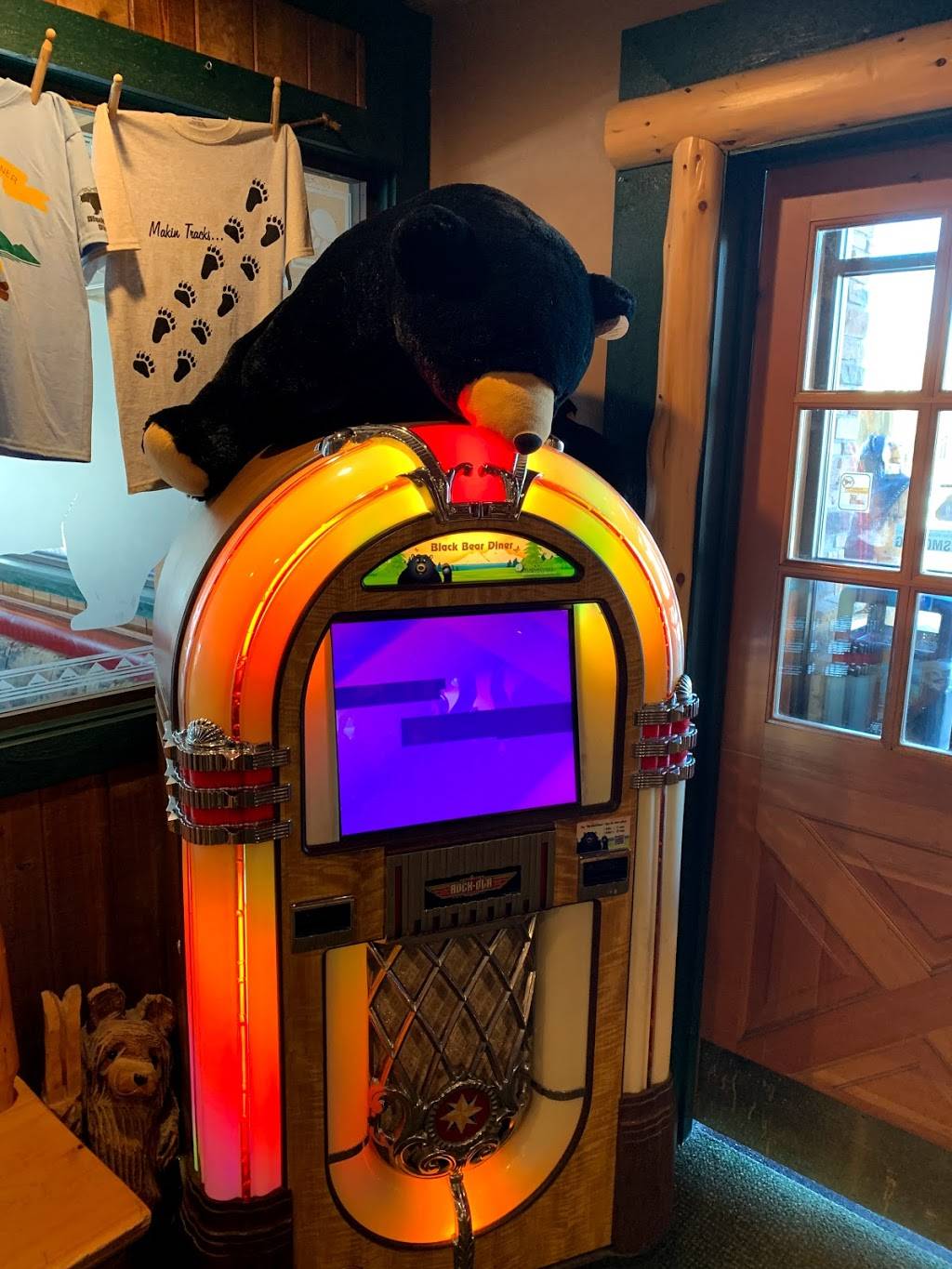 Sandy Black Bear Diner | restaurant | 1944 E 9400 S, Sandy, UT 84093, USA | 8015717026 OR +1 801-571-7026