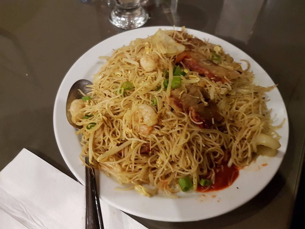 Kim Fay | restaurant | 6690 Avenue de Darlington, Montréal, QC H3S 1J6, Canada | 5147382986 OR +1 514-738-2986