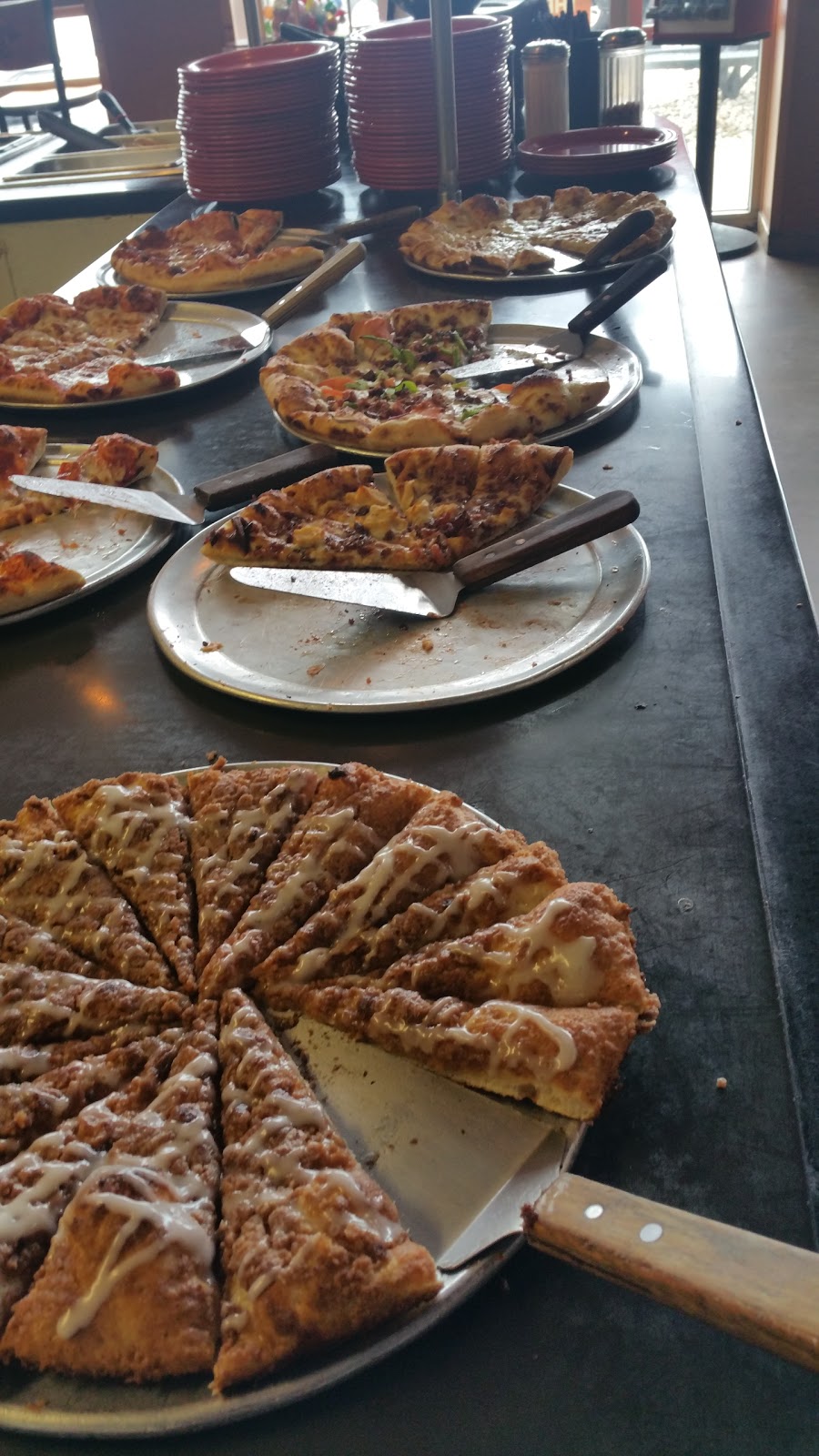 Snappy Tomato Pizza | meal delivery | 2451 W Jonathan Moore Pike, Columbus, IN 47201, USA | 8123729300 OR +1 812-372-9300