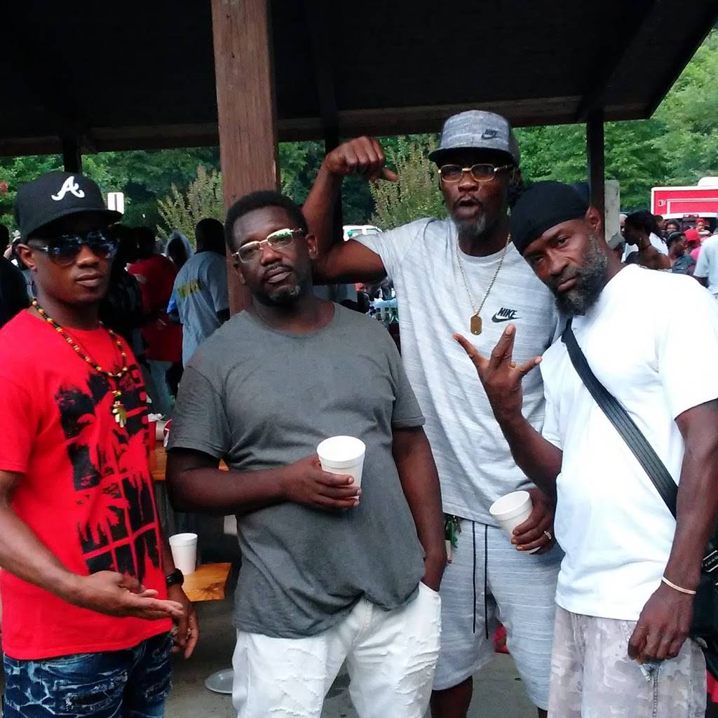 American Deli | meal takeaway | 1624 Donald Lee Hollowell Pkwy NW, Atlanta, GA 30318, USA | 4047943353 OR +1 404-794-3353